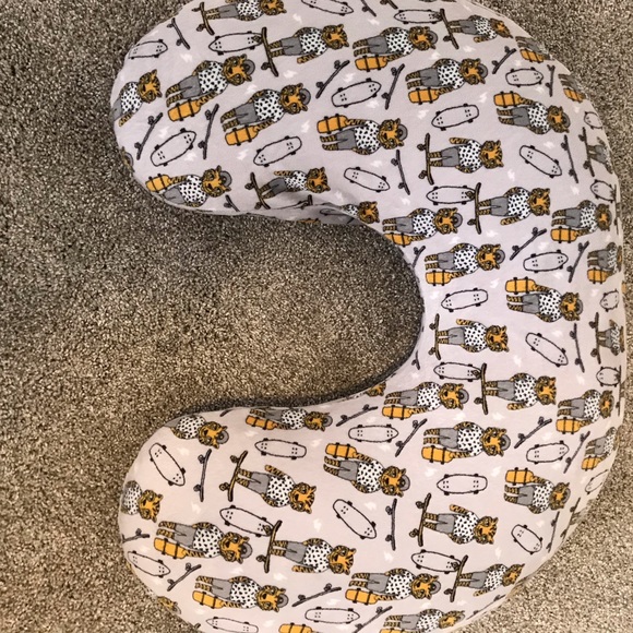 Boppy Other - Boppy nursing pillow